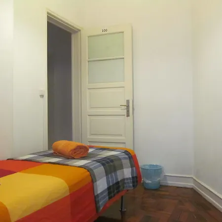 Baluarte Citadino Cool Hostel Lissabon